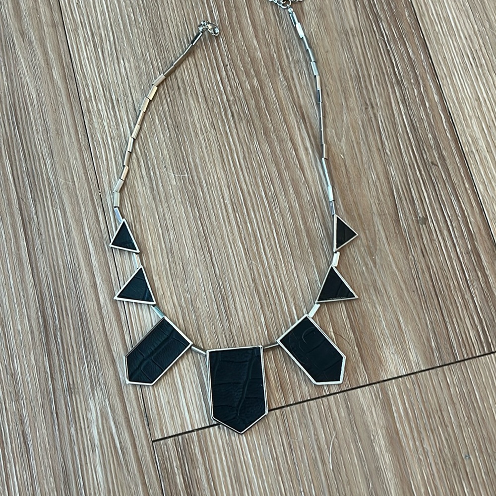 House of Harlow 1960 Necklace Silver-tone metal with black leather